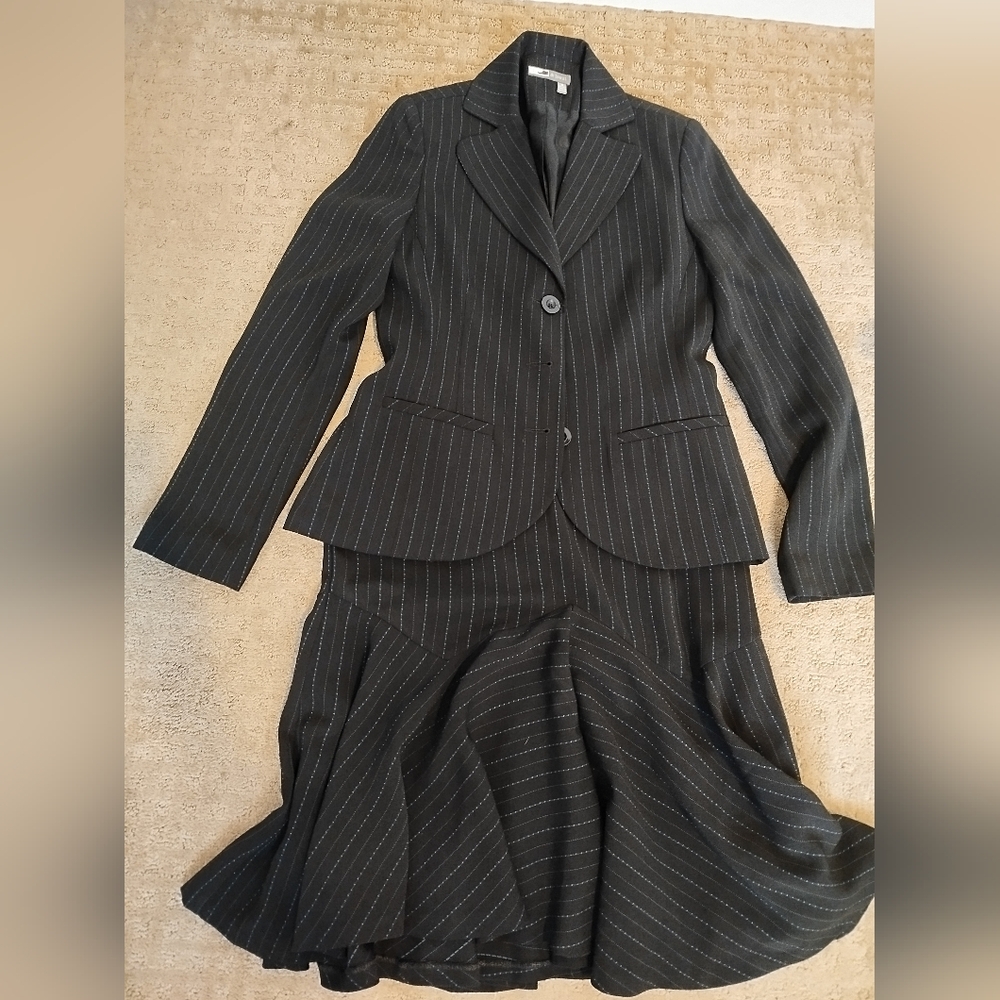 Tristan & Iseut Navy Pinstripe Blazer and Skirt Set